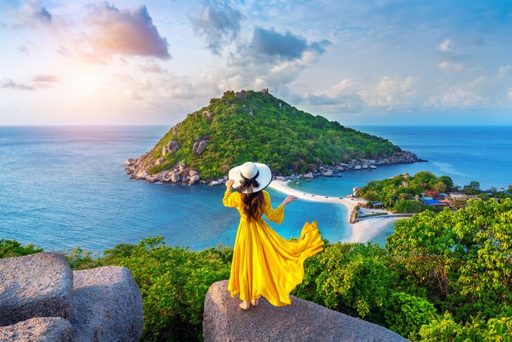 beautiful girl standing viewpoint koh nangyuan island near koh tao island surat thani thailand 335224 1094